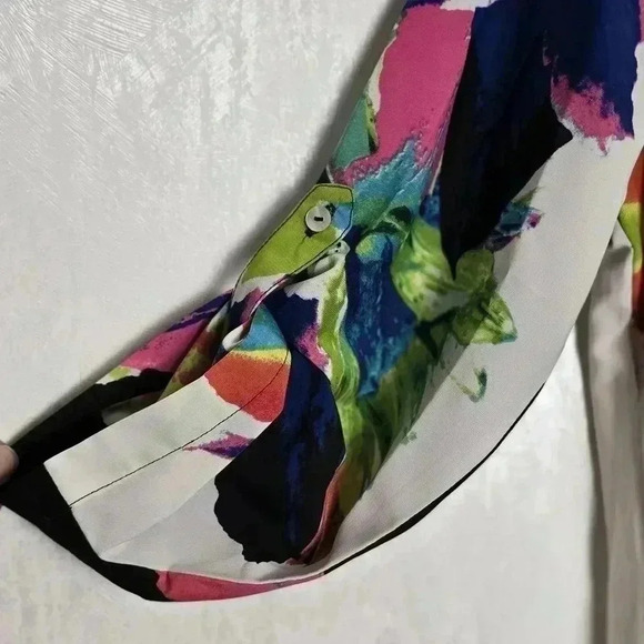 Joan Vass Women's Vibrant Multicolored Floral 3/4 Sleeve VNeck Popover Top Large - Picture 4 of 7